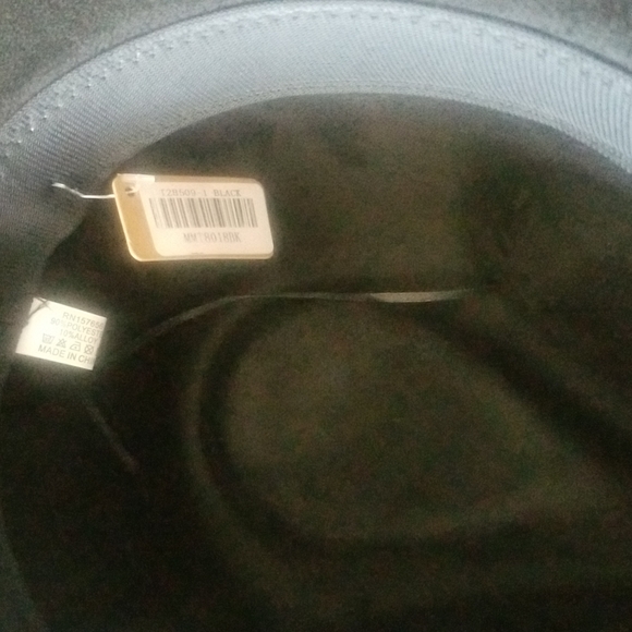 Hats - Picture 3 of 4